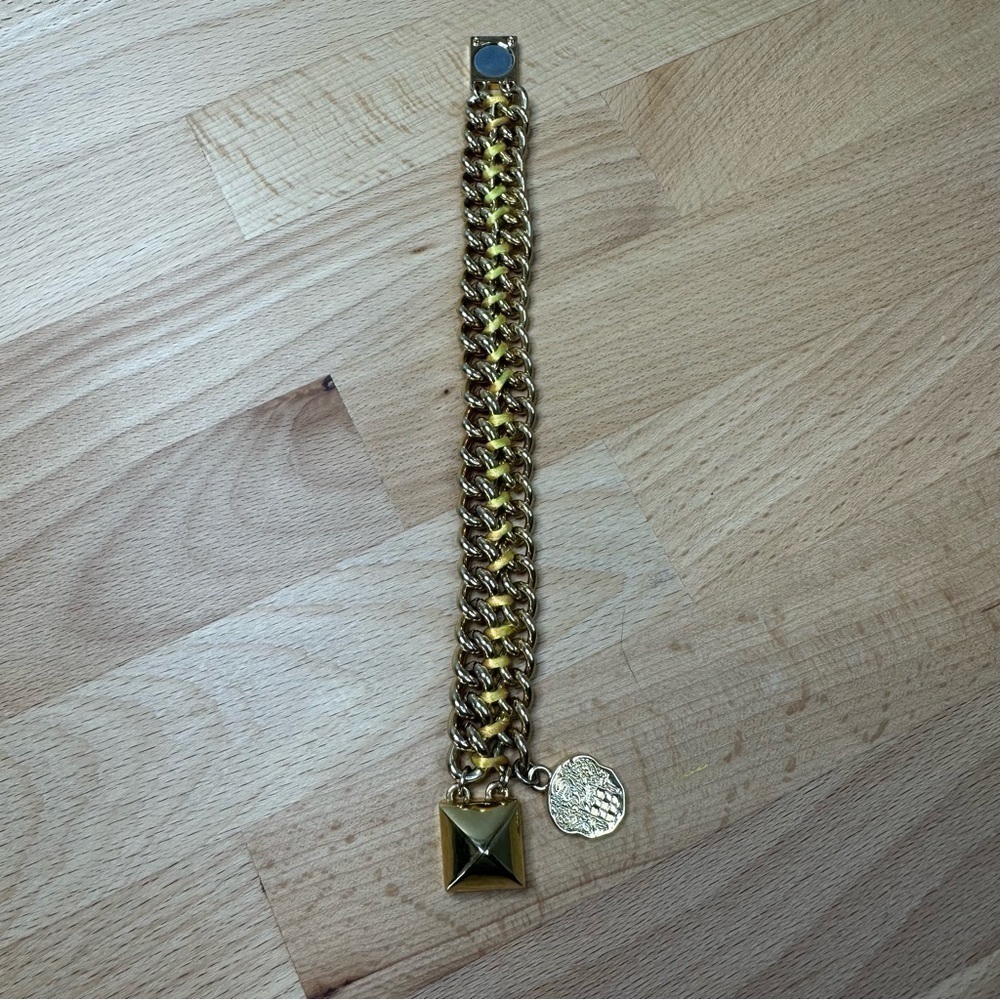 Vince Camuto Gold Tone Magnetic Bracelet 8” - Picture 2 of 4